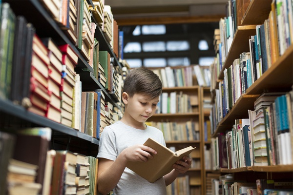 How can you instil the value of reading using second-hand kids’ books?