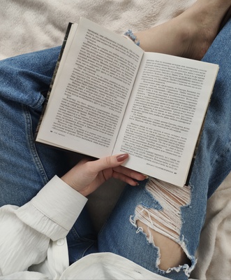 18 common characteristics of book lovers